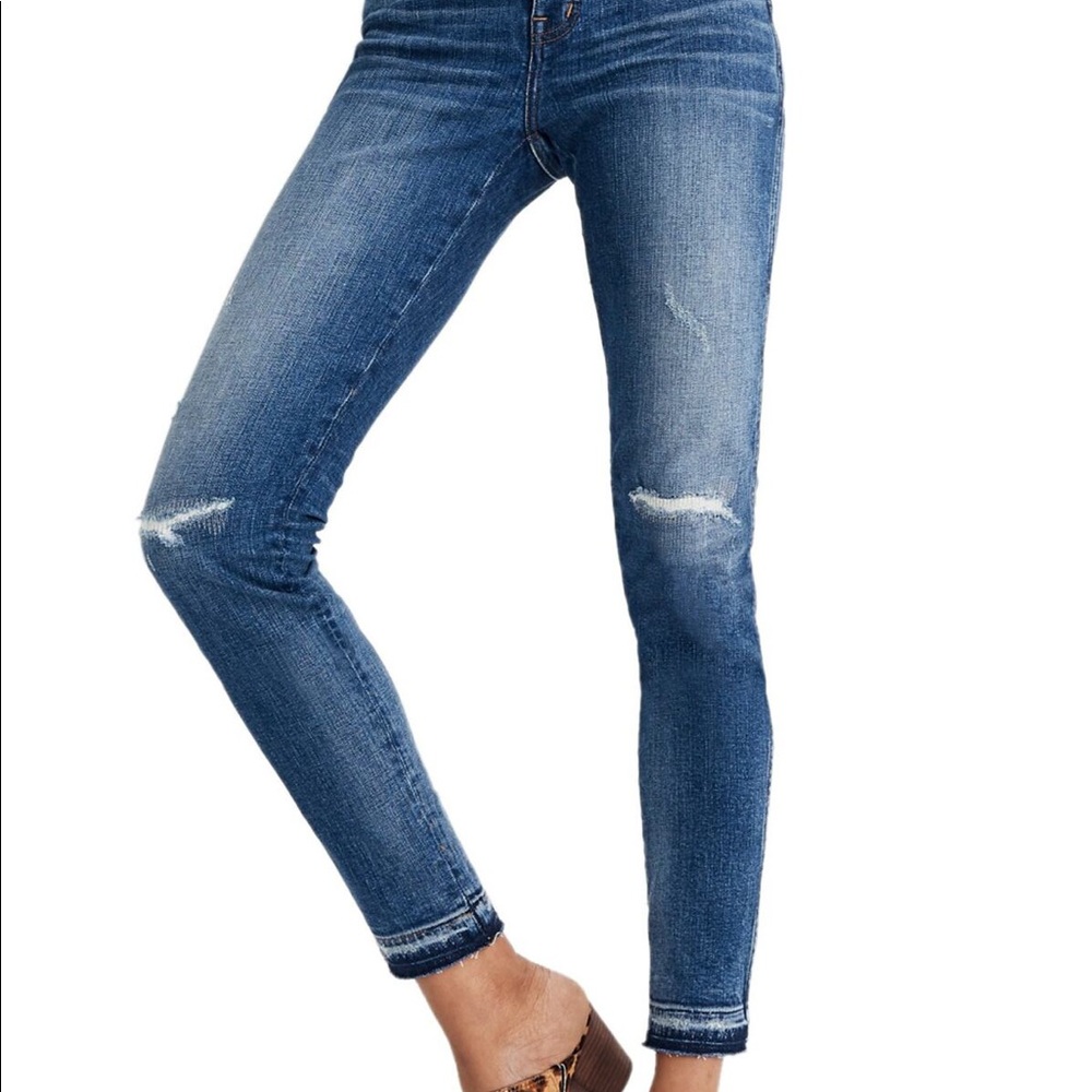 9” High Rise Skinny Jeans - Picture 2 of 7